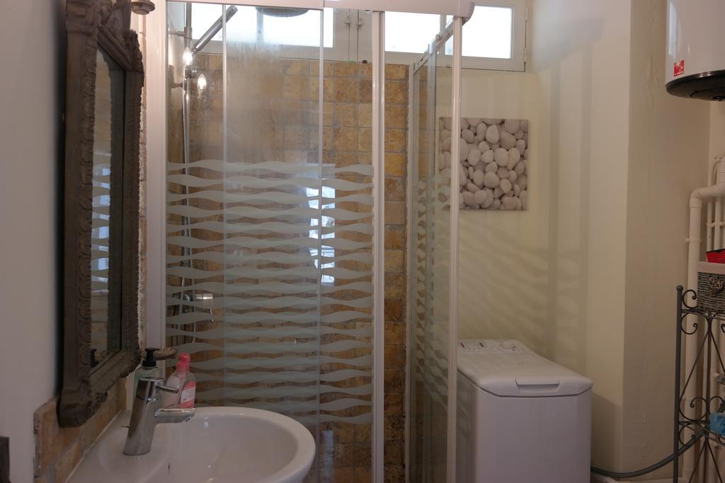 Penthouse Apartment Overlooking Place Carnot قرقشونه المظهر الخارجي الصورة